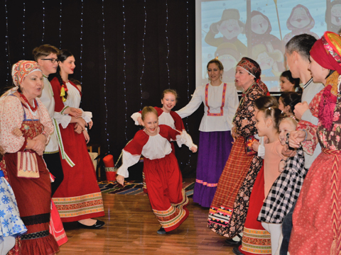 Рождественский праздник прошёл шумно и весело!
