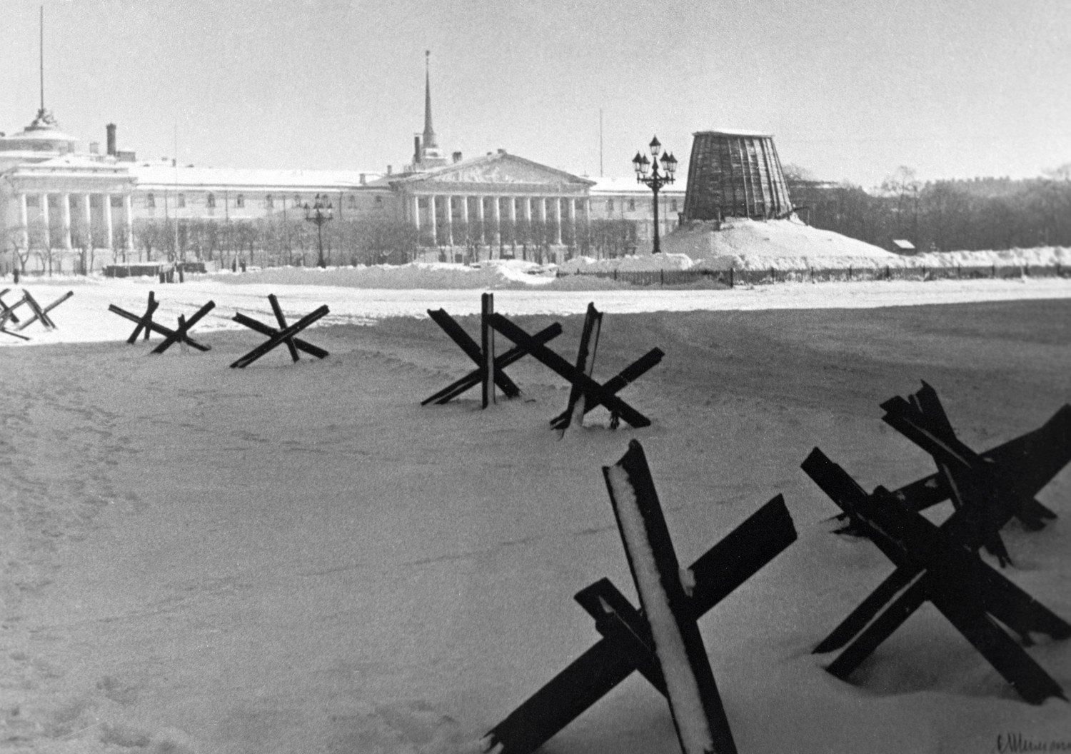 ПОМНИМ!