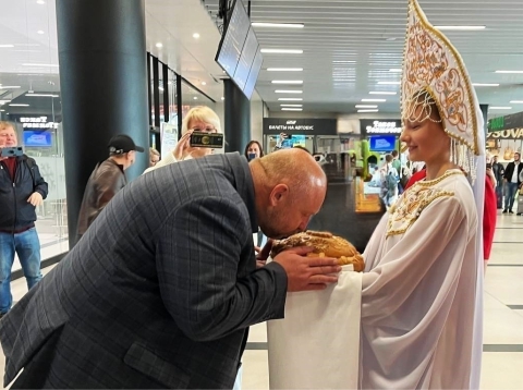 Укрепляем международные связи!