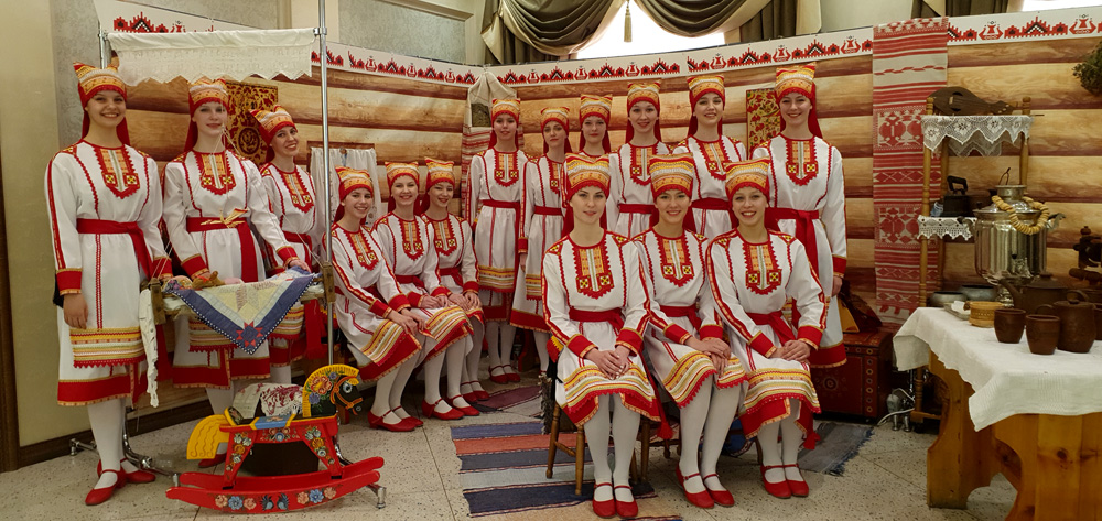 Девчата.jpg