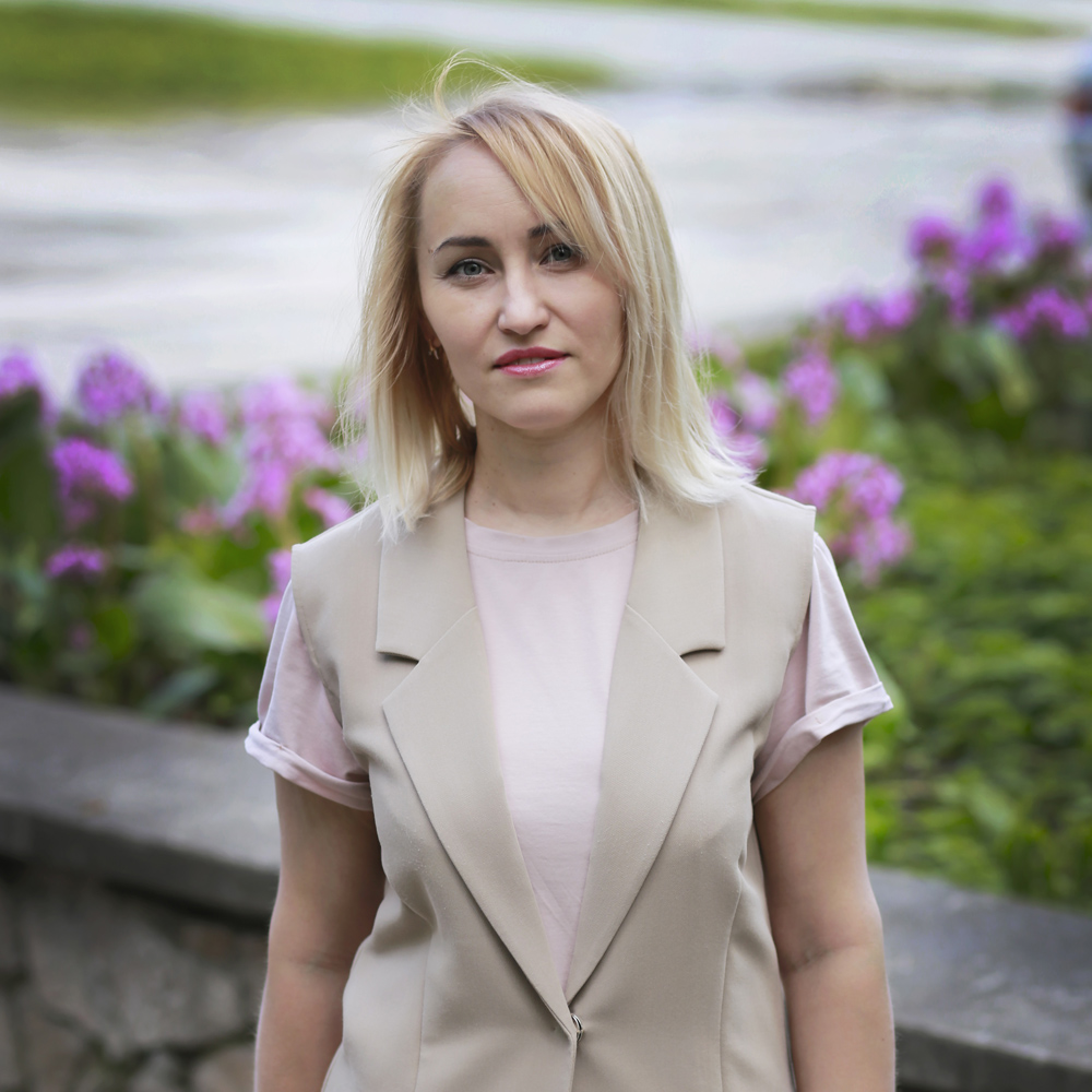 Петрушкова Марина Валерьевна.jpg
