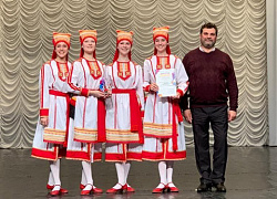«Девчата» - Лауреаты «Сибирской карусели»!