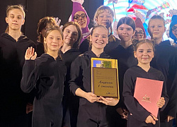 «Колобок» и «Три поросёнка» - лучшие спектакли фестиваля «Петрушкины забавы»!